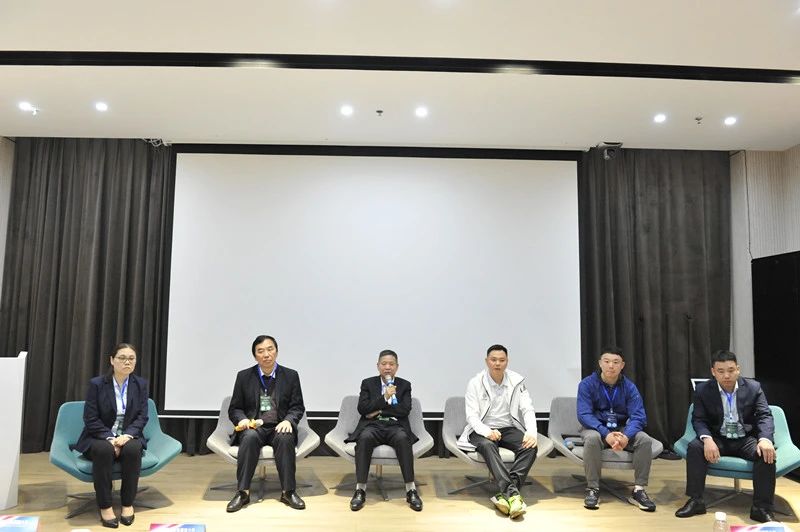 大会论坛分享.jpg 大会论坛分享.jpg